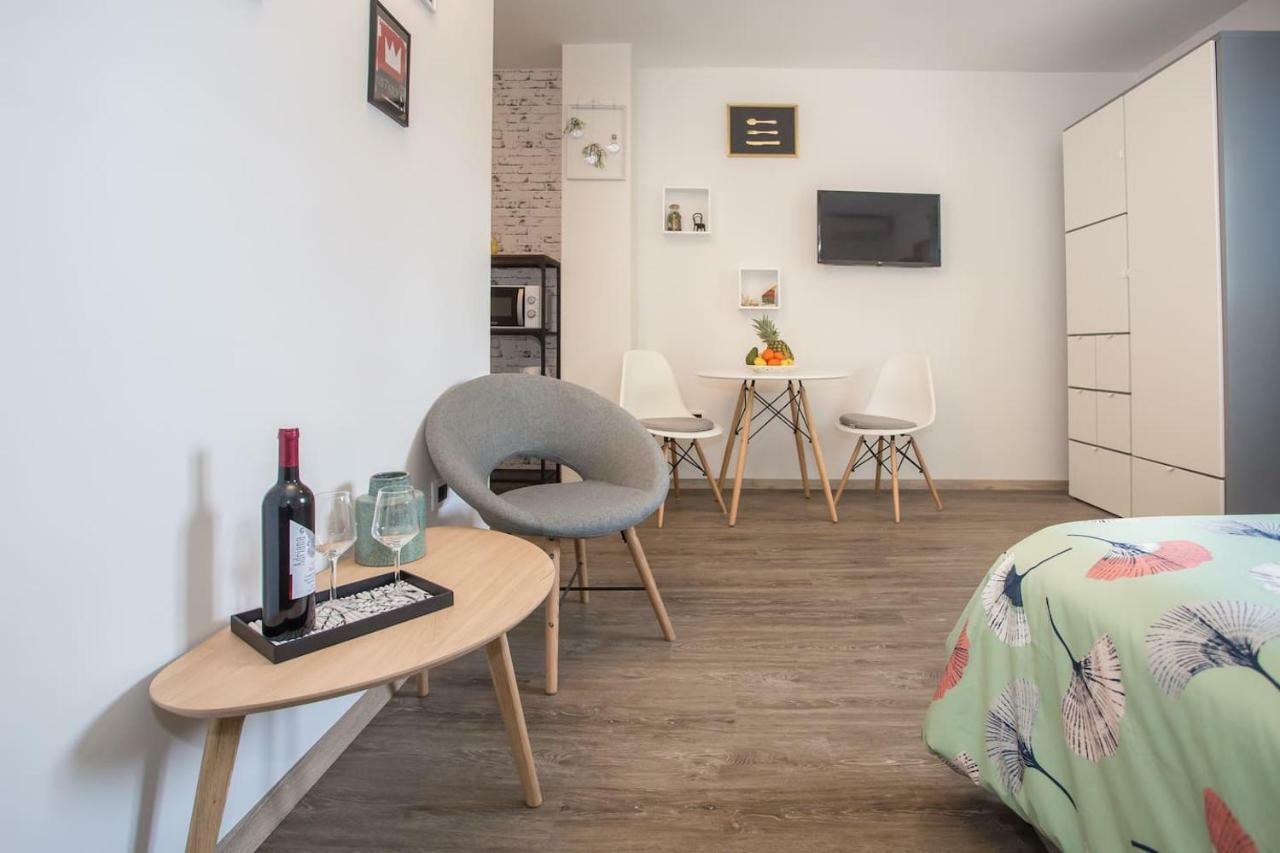 Caprice Studio Apartment Poreč Exterior foto